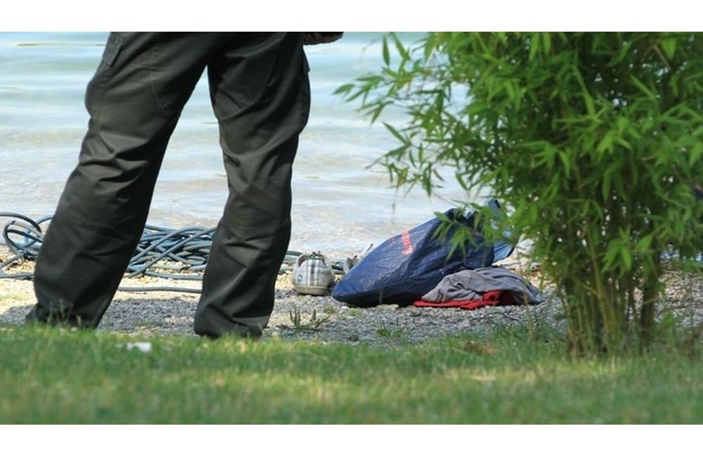 Foto: Nezvestného muža po skoku z Krajinského mosta našli mŕtveho