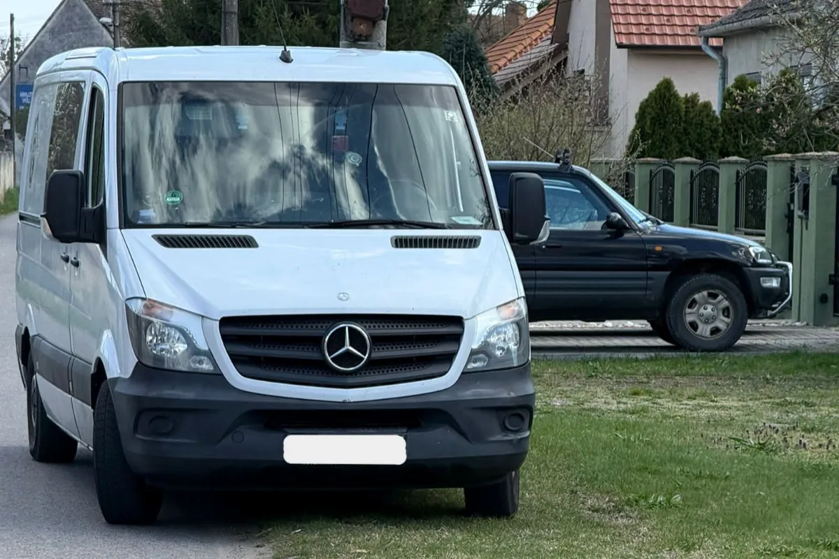 Po Kútoch sa pohybuje podozrivá biela dodávka. Osoby z nej ponúkajú rôzne pomocné práce, majte sa na pozore