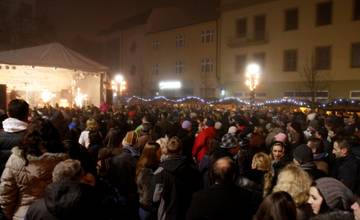 Pešia zóna a Námestie slobody v Piešťanoch budú aj tento rok srdcom mesta počas adventu i Vianoc