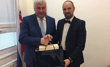 Jozef Viskupič sa stretol s ministrom dopravy a predostrel mu problémy s dopravou v Trnavskom kraji