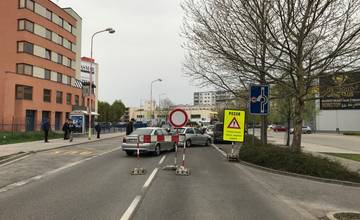 Na Veternej ulici v Trnave je uzavretý pravý jazdný pruh, dávajte pozor na dopravné značenia