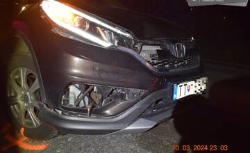 Katka mala zajtra maturovať. V obci Zvončín ju zranilo na priechode auto, bola takmer na chodníku