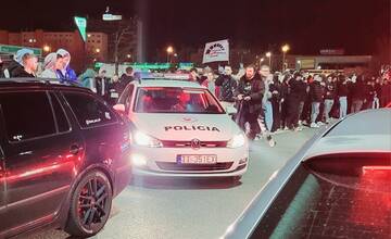 FOTO: Počas noci sa v Trnave konal nelegálny tuning zraz. Polícia zaznamenala desiatky priestupkov