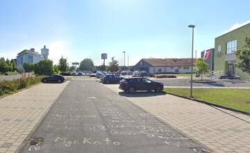 V Trnave čoskoro spoplatnia ďalšiu parkovaciu zónu. Na Bučianskej či Herdu už zadarmo nezaparkujete