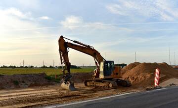 Vodiči, dávajte si pozor na cestách. Polícia upozorňuje na dopravné obmedzenia v Trnavskom kraji