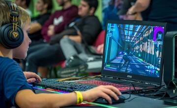 Virtuálna realita a závodné simulátory: V Trnave sa bude konať festival hier a technológií, prvý ročník bude zadarmo