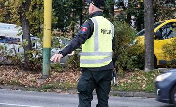 Trnavčania pozývajú policajný zbor do ich mesta. Tu platia iné zákony, hovoria na margo videa o cyklistoch