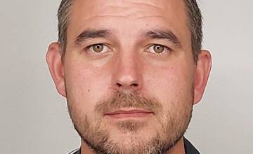 Polícia žiada o pomoc pri pátraní po 42-ročnom Lukášovi. Auto sa našlo, no muž zmizol bez stopy