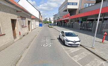 Trnavčania pripravte sa na dopravné obmedzenie. Športová ulica sa úplne uzavrie