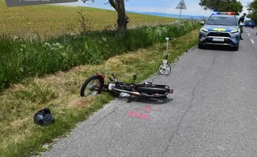 FOTO: Polícia cez víkend zasahovala pri nehodách motorkárov, jeden po nehode skončil so zraneniami