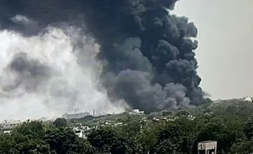 VIDEO: V Indii sa zrútilo lietadlo smerujúce do Londýna, počet obetí stúpol na 279, tragédiu prežil len jeden