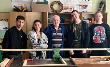 Mamička chorého chlapca vyzdvihla prácu učiteľa z Trnavy. Každý deň mení životy detí, ale najmä ich učí veriť si, ďakuje