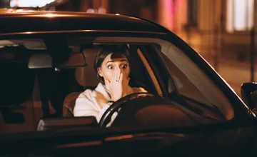 Riskantný manéver pri Senici takmer spôsobil nehodu. Vodička sa verejne ospravedlnila a získala obdiv obyvateľov