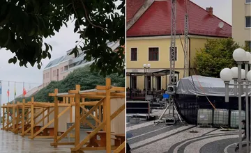 VIDEO: Centrum mesta zaplnili stánky a kolotoče očakávaného trnavského jarmoku. Pozrite si, ako prebiehali prípravy