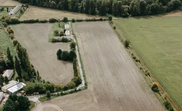 Trnavská župa predáva nevyužívané nehnuteľnosti, od internátu až po stavebné pozemky. Peniaze využije na rozvoj regiónu