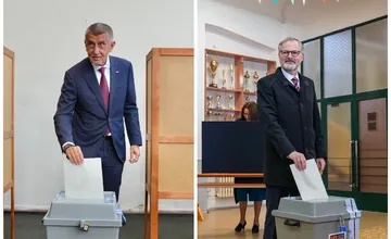 V Česku sa zatvorili volebné miestnosti. Po kolapse eDokladov ponúkol riaditeľ agentúry svoju rezignáciu