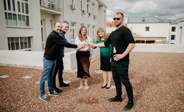 Strecha na Trnavskej univerzite je odteraz zelená. Spája vedu, študentov aj ekológiu