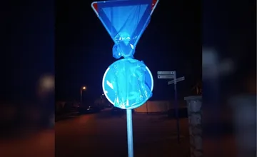 Na Poľnej sa pripravuje nový kruháč. Obyvatelia sa nevedia zhodnúť, či v doprave nastane zázrak, alebo chaos