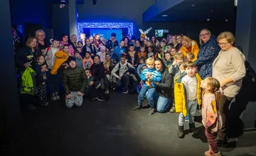 Kino pre všetkých: Uviedli sme premietanie pre nevidiacich a mikulášske projekcie pre deti s autizmom