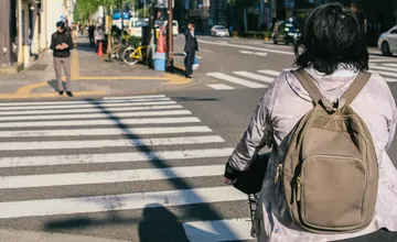 Od januára vstupujú do platnosti zmeny v cestnej premávke, zákon prvýkrát definuje rýchlosť chôdze