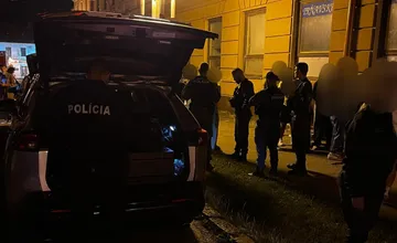 Trnavskí policajti odhalili mladistvých pod vplyvom alkoholu, nafúkali aj 14-ročné deti