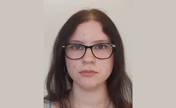Polícia pátra po 17-ročnej Vanese z Trnavy, ktorá bez stopy zmizla a nevrátila sa domov, nestretli ste ju niekde?