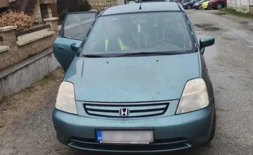 Obyvateľom v jednej z obcí na Záhorí klopú na dvere podvodníci, tvária sa ako robotníci, spozornieť by mali seniori