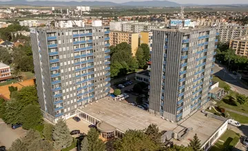 Trnava vyhlasuje súťaž na prestavbu budov VUJE na mestské byty. Priestor prinesie aj parkovanie v garáži či obchody