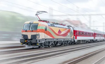 Železnice zrušili pokladne v dvoch mestách v Trnavskom kraji. Lístky si tak cestujúci kúpia iba online