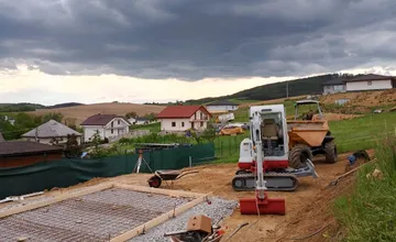 RUMANA – váš spoľahlivý partner pre zemné práce a výkopové služby v Trnave a okolí