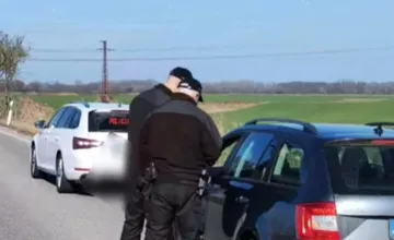 VIDEO: Policajti v okrese Dunajská Streda odhalili desiatky priestupkov, na zozname je rýchla jazda aj používanie mobilu