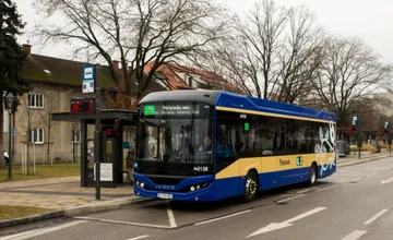Cestujúci pozor, tieto dni bude jedna linka MHD v Trnave dočasne premávať po obchádzkovej trase. Kde vám nezastaví?