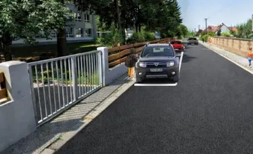 Pred školou v Senici nastane zmena. Jednosmerka či nové parkovanie majú chrániť deti