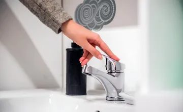 Hlohovec čaká odstávka vody. Pripravte si zásoby, dotkne sa tejto ulice