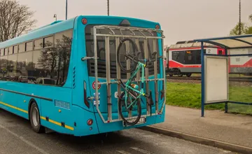 Trnavská župa opäť spustila obľúbené cyklospoje za pár centov, sadnite na autobus aj s bicyklom