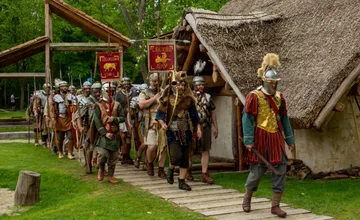 FOTO: Archeopark Cífer-Pác odštartuje novú sezónu už túto sobotu. Medzi novinkami je mini zoo aj Cíferská fčela