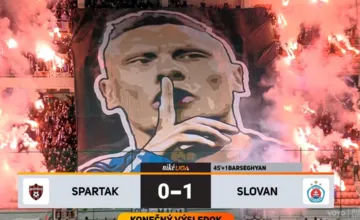 VIDEO: Na derby v Trnave to opäť vrelo. Zápas so Slovanom si vyžiadal masívne policajné manévre, v hľadisku horeli šály