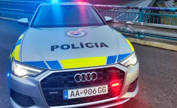 Ďalší útok na bankomat: Neznámy páchateľ ho poškodil v Smoleniciach, zakryl kamery a ušiel bez stopy