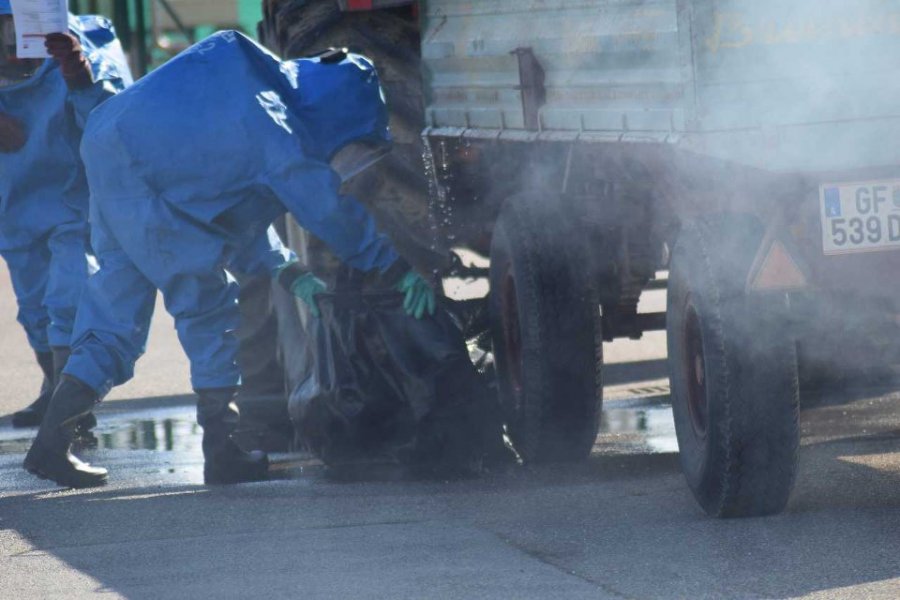Hasiči z Trnavy a Kútov boli na medzinárodnom cvičení zásahov pri škodlivých látkach v Rakúsku, foto 2