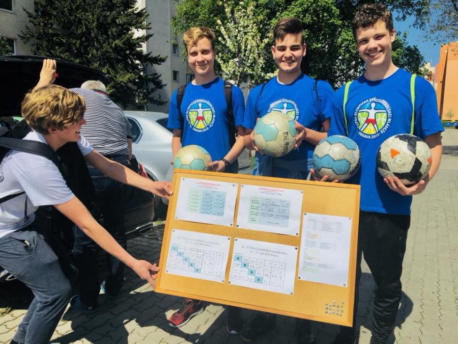 V 8 odvetviach si zmeralo sily viac ako 1 000 žiakov z 35 škôl TTSK na 12. Župnej olympiáde, foto 18