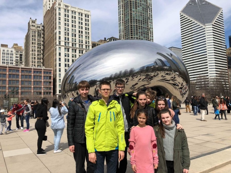 9 žiakov z Trnavy sina medzinárodnej súťaži v robotike v americkom Detroite vybojovali 3. miesto, foto 1