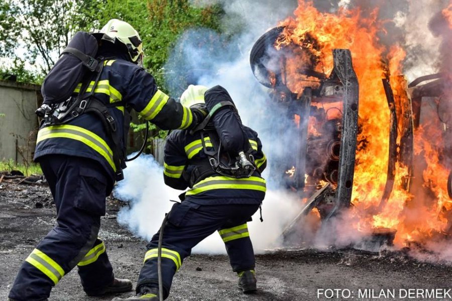 Aj dobrovoľní hasiči z Trnavského kraja absolvovali profesionálni tréning v Lešti, foto 2