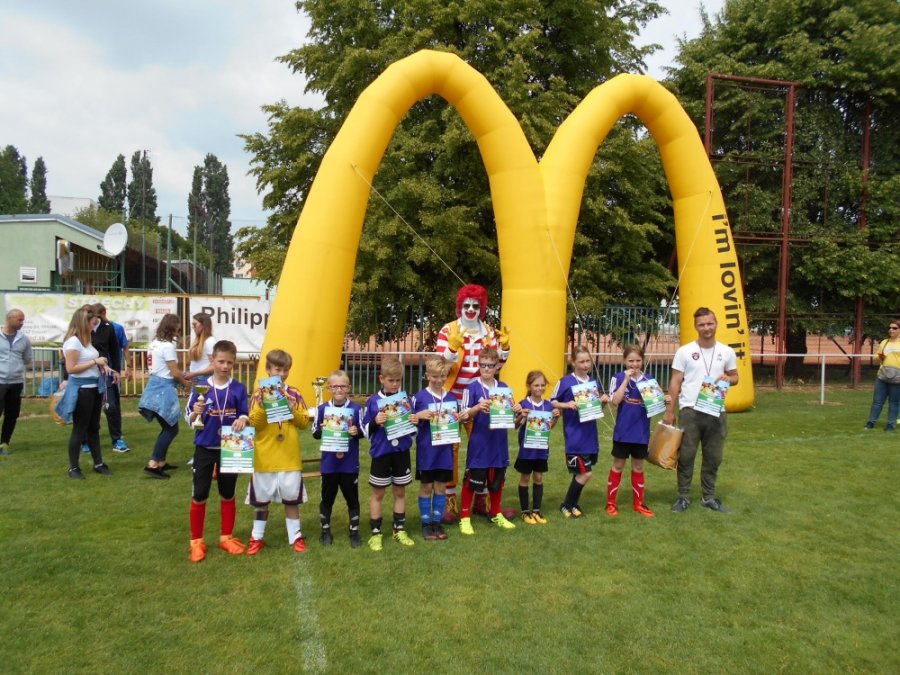 Na krajskom kole jubilejného 20. ročníka McDonald's Cupu si zmeralo sily 7 tímov základných škôl, foto 3