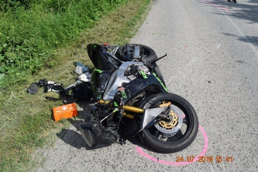 Polícia zasahovala pri dvoch závažných dopravných nehodách s účasťou motocyklistov, foto 7