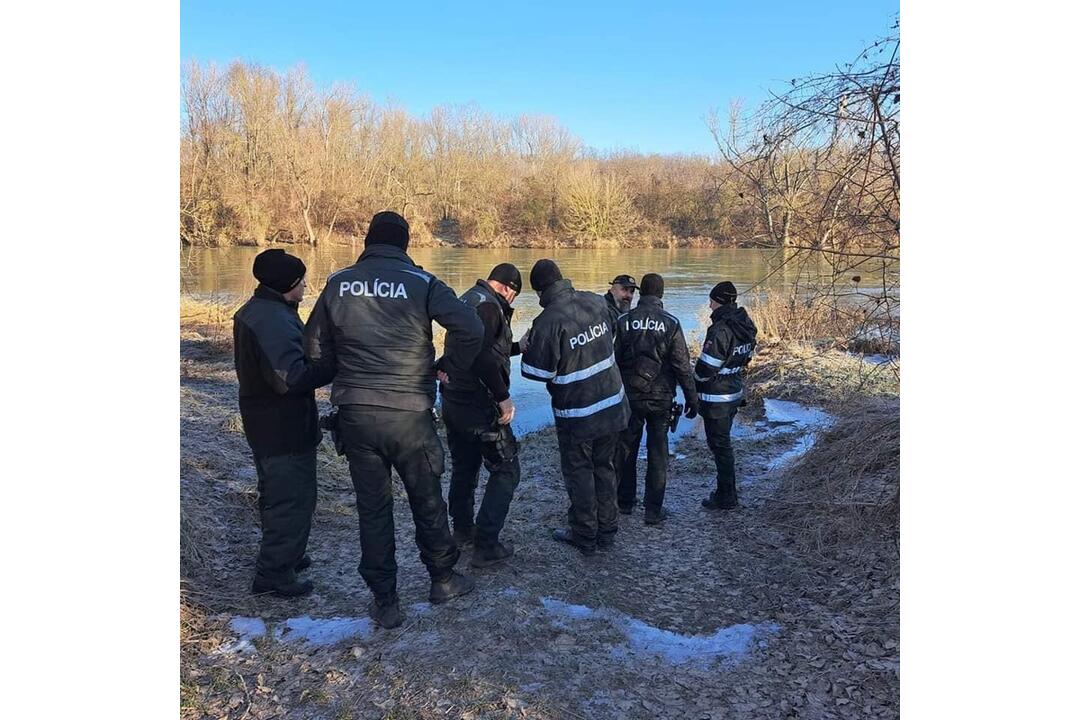 FOTO: Pátracia akcia po nezvestnom Martinovi zo Serede, foto 10