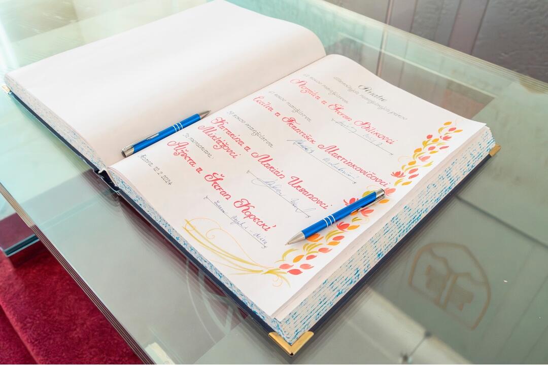 FOTO: Trnava udelila ocenenia dlhotrvajúcim manželským párom, foto 1