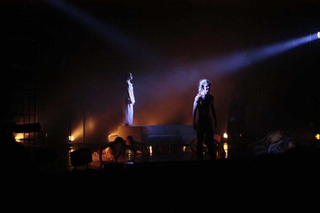 FOTO: Ján Ďurovčík mal v Trnave premiéru moderného baletu Amadeus, foto 18