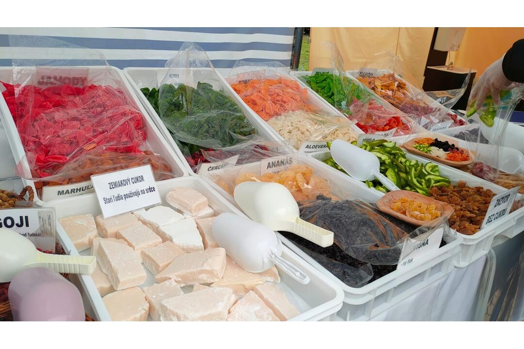 FOTO: Medzinárodný klobásový festival v Sládkovičove je v plnom prúde, foto 4