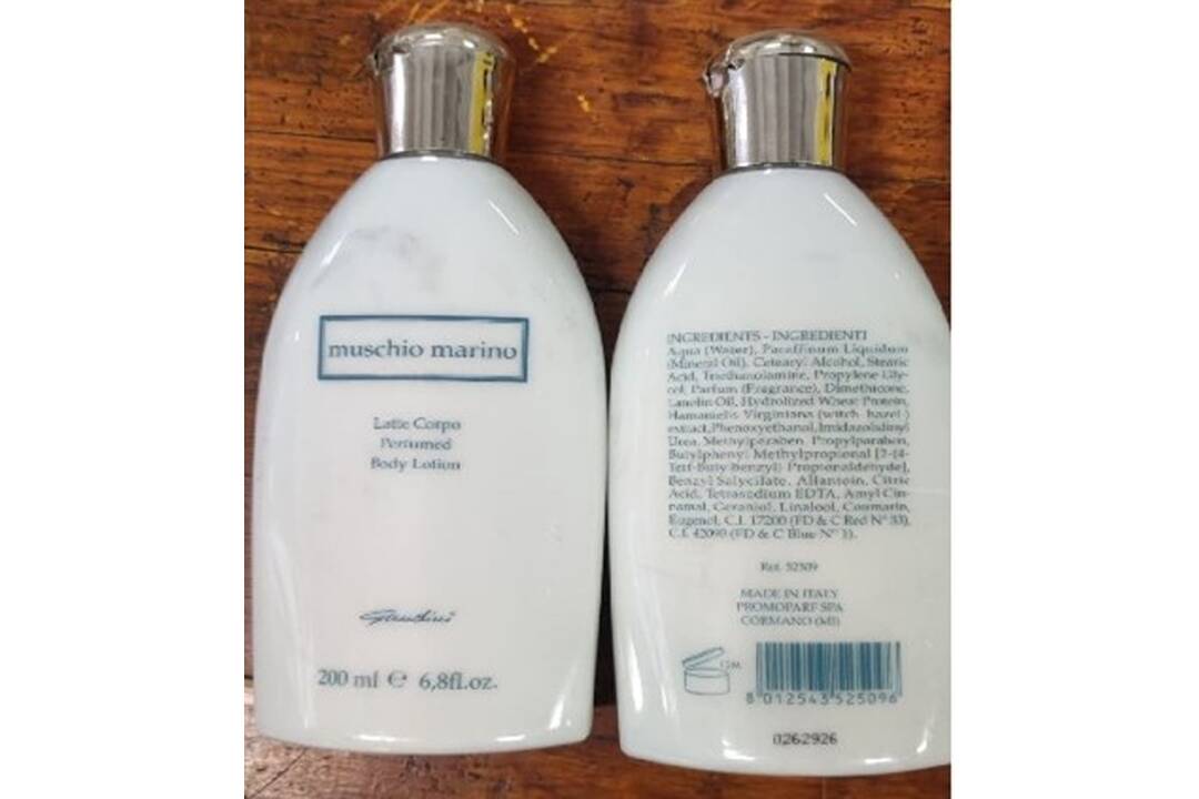 FOTO: Úrad verejného zdravotníctva upozorňuje na nebezpečnú kozmetiku, foto 14