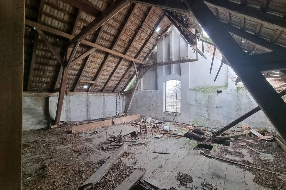 FOTO: Rekonštrukcia starého mlyna v Páci, foto 2